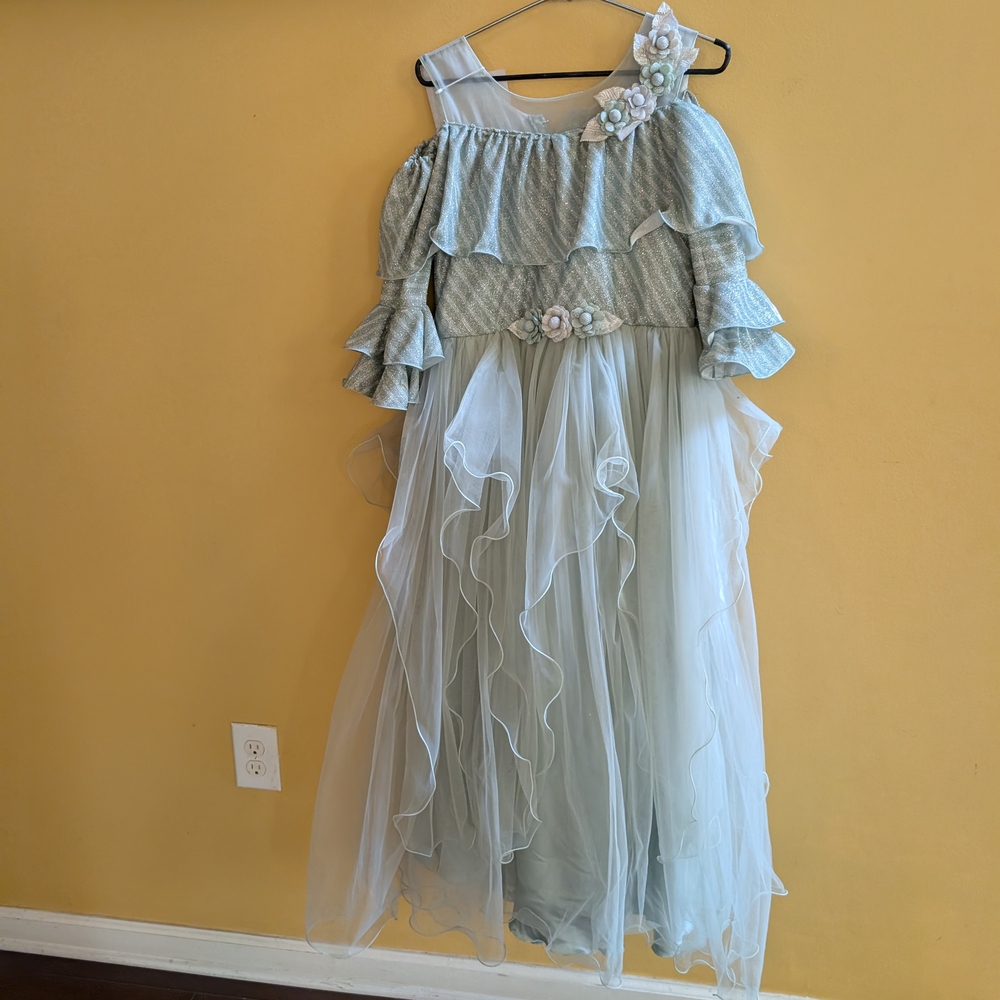 Elegant Blue Ruffled Dress with Floral Accents